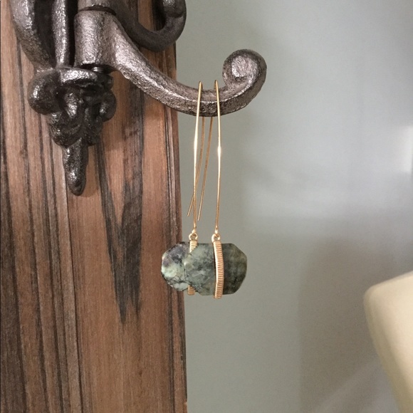 Lauren Ralph Lauren Earrings - Picture 5 of 7